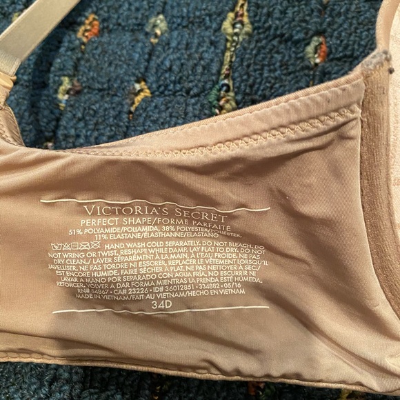 Victoria’s Secret Perfect Shape - Picture 3 of 3